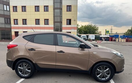 Hyundai ix35 I рестайлинг, 2015 год, 1 500 000 рублей, 3 фотография