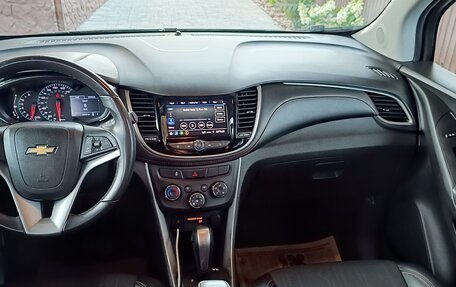 Chevrolet Trax, 2019 год, 1 275 000 рублей, 8 фотография