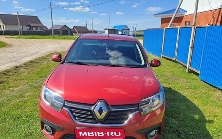 Renault Sandero II рестайлинг, 2019 год, 799 000 рублей, 1 фотография