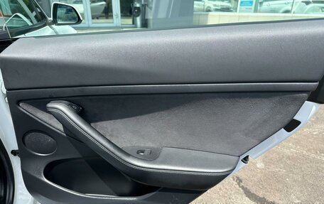 Tesla Model 3 I, 2021 год, 3 825 000 рублей, 19 фотография