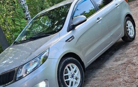 KIA Rio III рестайлинг, 2012 год, 800 000 рублей, 4 фотография