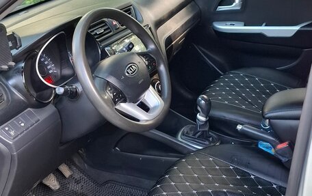 KIA Rio III рестайлинг, 2012 год, 800 000 рублей, 18 фотография