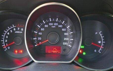 KIA Rio III рестайлинг, 2012 год, 800 000 рублей, 20 фотография