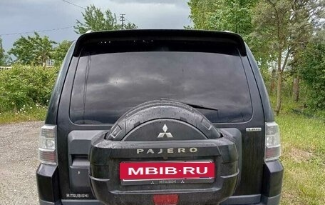 Mitsubishi Pajero IV, 2007 год, 1 575 000 рублей, 4 фотография