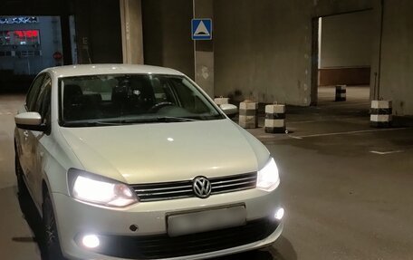 Volkswagen Polo VI (EU Market), 2011 год, 550 000 рублей, 11 фотография