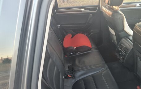 Volkswagen Touareg III, 2015 год, 2 200 000 рублей, 9 фотография