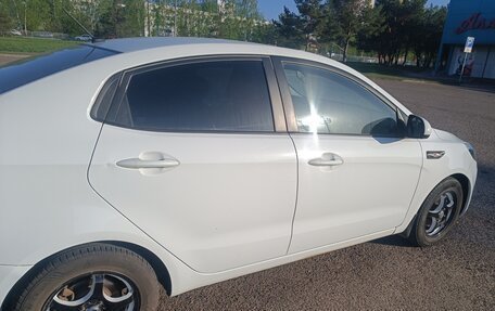 KIA Rio III рестайлинг, 2014 год, 790 000 рублей, 2 фотография