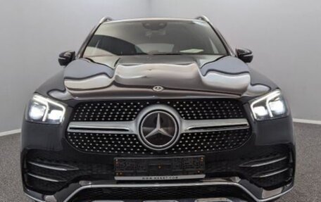 Mercedes-Benz GLE, 2019 год, 6 100 000 рублей, 2 фотография