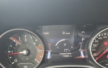 Jeep Compass II, 2018 год, 2 800 000 рублей, 10 фотография