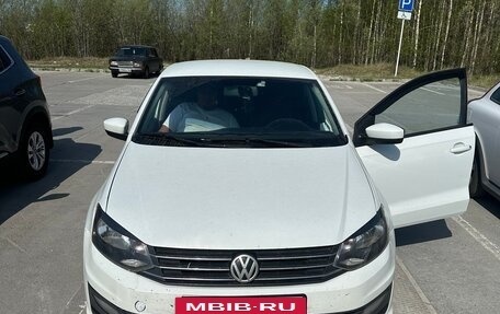 Volkswagen Polo VI (EU Market), 2017 год, 600 000 рублей, 2 фотография