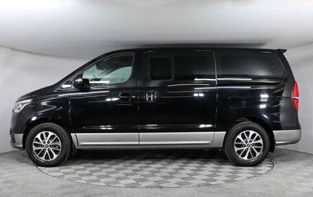 Hyundai Grand Starex Grand Starex I рестайлинг 2, 2018 год, 3 559 000 рублей, 8 фотография