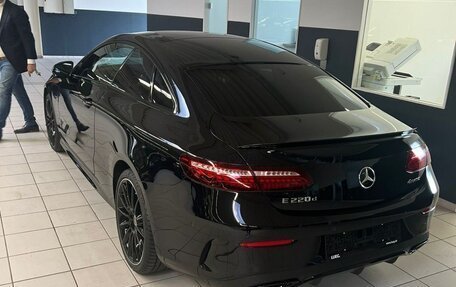 Mercedes-Benz E-Класс, 2022 год, 9 100 000 рублей, 12 фотография