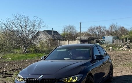 BMW 3 серия, 2013 год, 1 550 000 рублей, 2 фотография