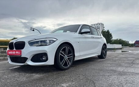 BMW 1 серия, 2018 год, 2 800 000 рублей, 3 фотография
