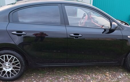 KIA Rio IV, 2022 год, 1 800 000 рублей, 6 фотография