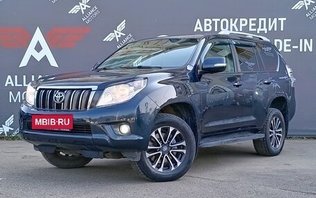 Toyota Land Cruiser Prado 150 рестайлинг 2, 2011 год, 2 650 000 рублей, 3 фотография