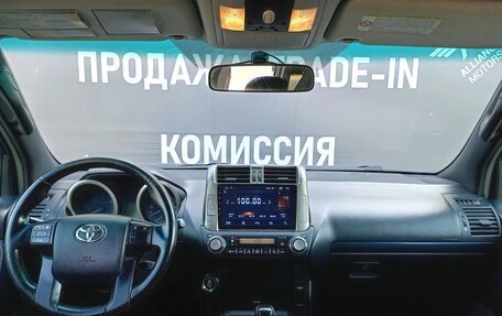 Toyota Land Cruiser Prado 150 рестайлинг 2, 2011 год, 2 650 000 рублей, 13 фотография