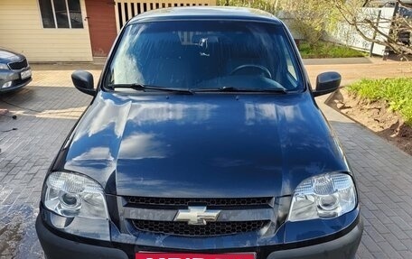 Chevrolet Niva I рестайлинг, 2016 год, 650 000 рублей, 1 фотография