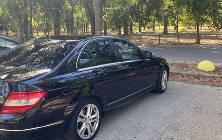Mercedes-Benz C-Класс, 2007 год, 830 000 рублей, 4 фотография
