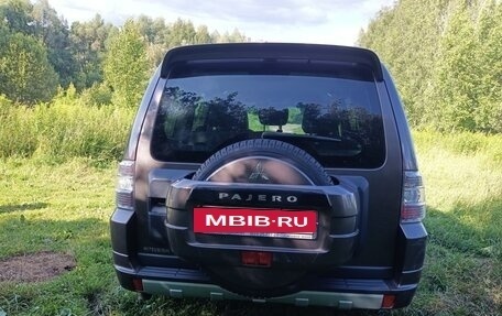 Mitsubishi Pajero IV, 2014 год, 2 550 000 рублей, 14 фотография