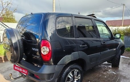 Chevrolet Niva I рестайлинг, 2016 год, 650 000 рублей, 5 фотография