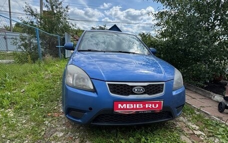 KIA Rio II, 2010 год, 785 000 рублей, 1 фотография