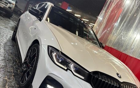 BMW 3 серия, 2019 год, 4 000 000 рублей, 16 фотография