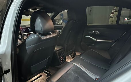 BMW 3 серия, 2019 год, 4 000 000 рублей, 35 фотография