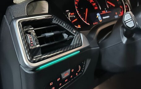 BMW 3 серия, 2019 год, 4 000 000 рублей, 36 фотография
