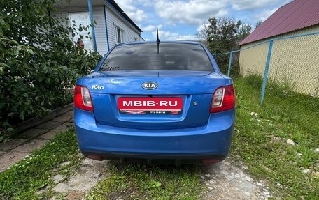 KIA Rio II, 2010 год, 785 000 рублей, 2 фотография
