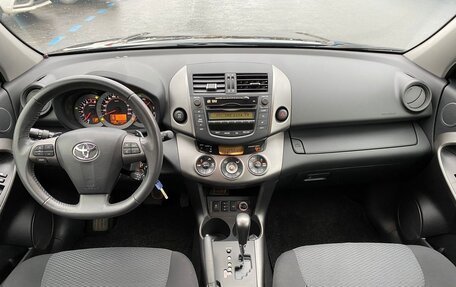 Toyota RAV4, 2011 год, 2 100 000 рублей, 4 фотография