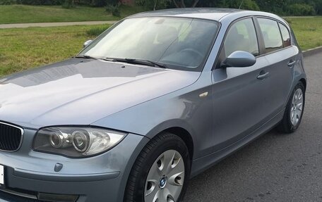 BMW 1 серия, 2007 год, 750 000 рублей, 1 фотография