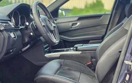 Mercedes-Benz E-Класс, 2015 год, 2 400 000 рублей, 8 фотография