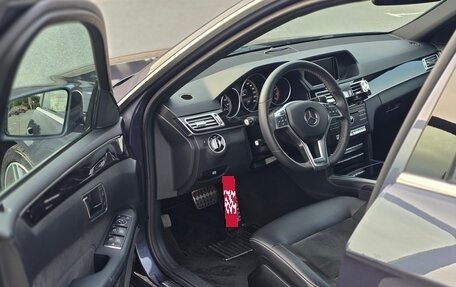 Mercedes-Benz E-Класс, 2015 год, 2 400 000 рублей, 6 фотография