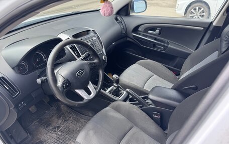 KIA cee'd I рестайлинг, 2011 год, 650 000 рублей, 7 фотография