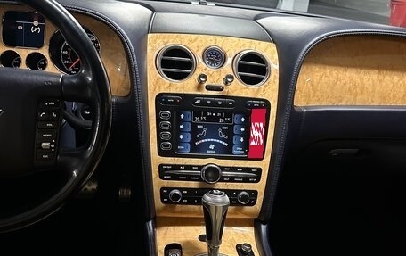 Bentley Continental Flying Spur, 2005 год, 1 990 000 рублей, 17 фотография