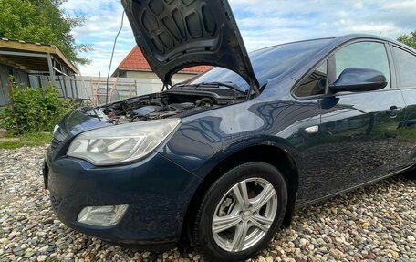 Opel Astra J, 2012 год, 580 000 рублей, 6 фотография