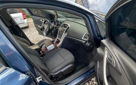 Opel Astra J, 2012 год, 580 000 рублей, 9 фотография
