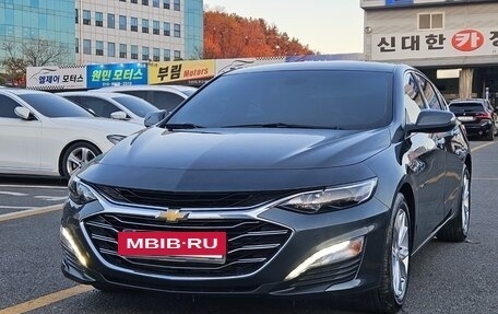 Chevrolet Malibu IX, 2022 год, 1 340 013 рублей, 3 фотография