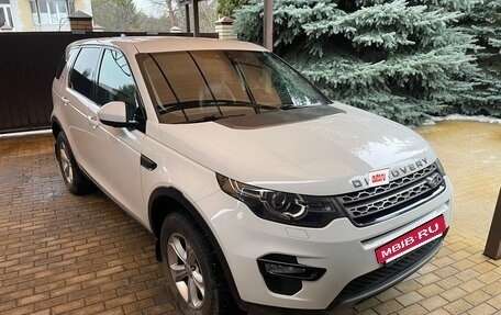 Land Rover Discovery Sport I рестайлинг, 2017 год, 2 180 000 рублей, 2 фотография