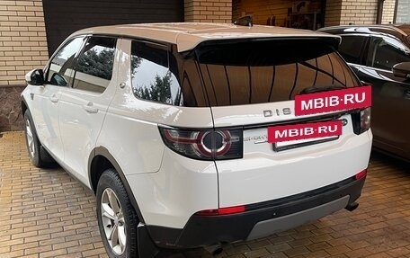 Land Rover Discovery Sport I рестайлинг, 2017 год, 2 180 000 рублей, 3 фотография