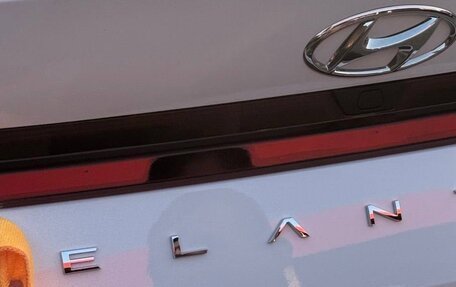 Hyundai Elantra, 2021 год, 1 500 000 рублей, 4 фотография