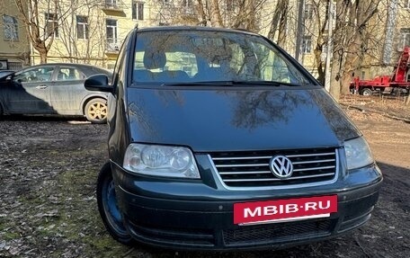 Volkswagen Sharan I рестайлинг, 2004 год, 670 000 рублей, 3 фотография