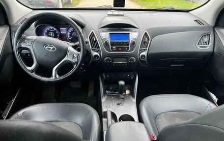 Hyundai ix35 I рестайлинг, 2011 год, 1 300 000 рублей, 4 фотография