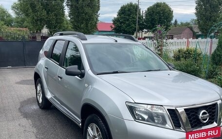 Nissan Terrano III, 2014 год, 950 000 рублей, 3 фотография
