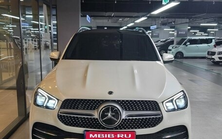 Mercedes-Benz GLE, 2022 год, 5 990 013 рублей, 2 фотография