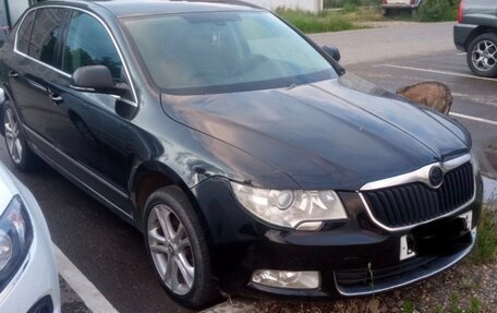 Skoda Superb III рестайлинг, 2011 год, 950 000 рублей, 2 фотография