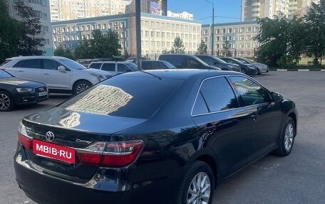 Toyota Camry, 2015 год, 1 900 000 рублей, 8 фотография