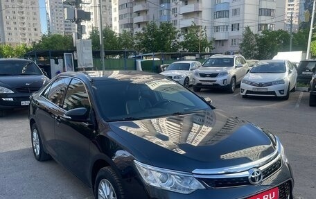 Toyota Camry, 2015 год, 1 900 000 рублей, 3 фотография