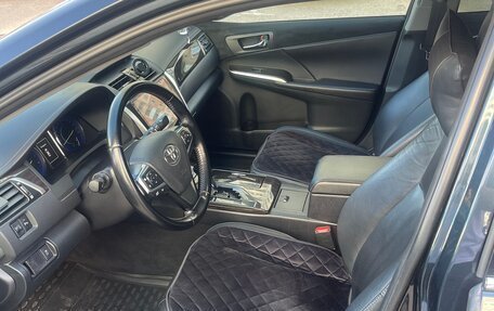 Toyota Camry, 2015 год, 1 900 000 рублей, 12 фотография